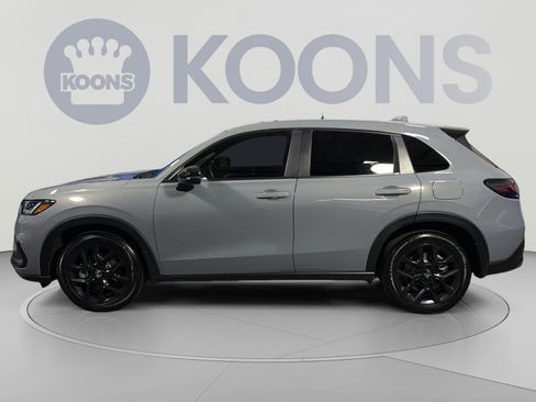 Used 2024 Honda HR-V Sport image 2