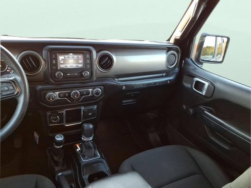Used 2019 Jeep Wrangler Unlimited Sport AWD/4WD image 19