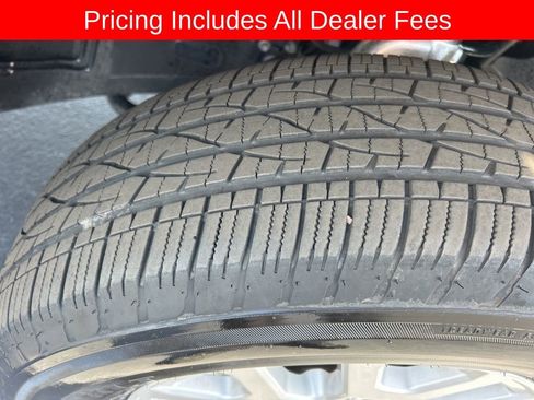 Used 2024 Toyota Tacoma SR5 w/ SR5 Upgrade Package AWD/4WD image 22