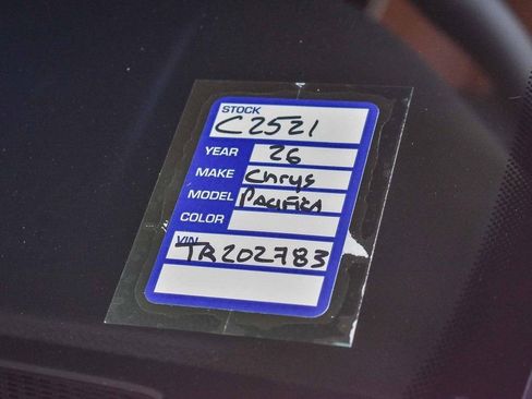 New 2026 Chrysler Pacifica Pinnacle w/ Trailer Tow Group image 28