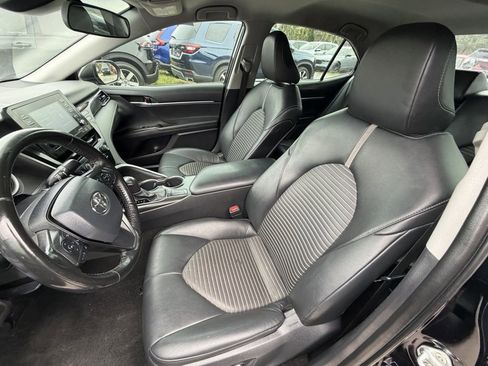 Used 2022 Toyota Camry SE FWD image 20