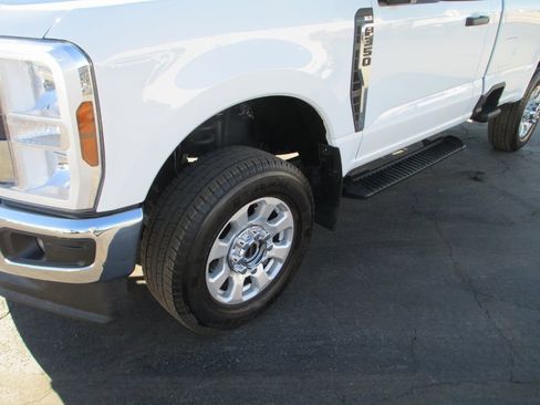Used 2024 Ford F350 XLT w/ Snow Plow Prep Package image 11