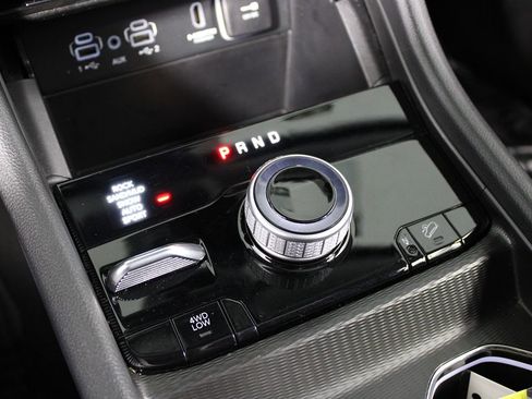 Used 2024 Jeep Grand Cherokee Limited 4xe image 20