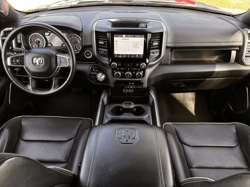 Used 2024 RAM 1500 Laramie image 11