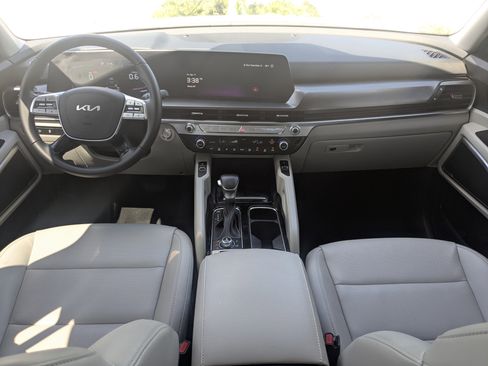 Certified 2024 Kia Telluride S AWD/4WD image 20