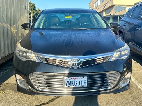 Used 2015 Toyota Avalon image 5