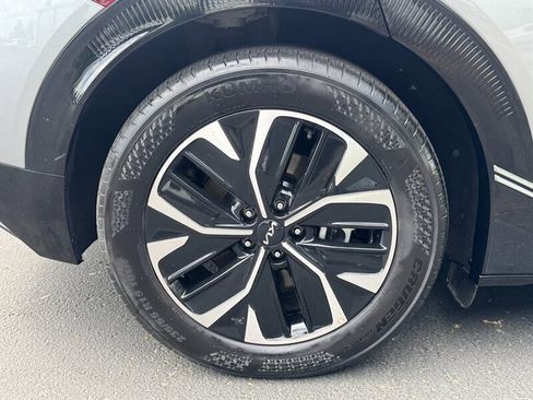 Used 2024 Kia EV6 Wind AWD/4WD image 19