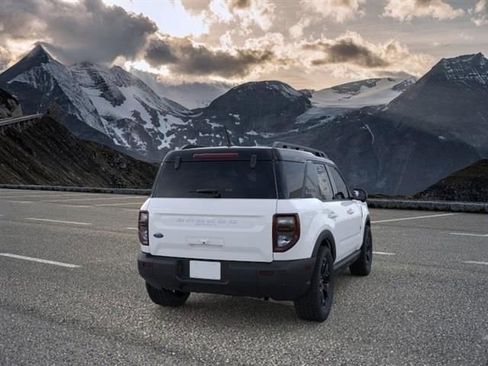 New 2025 Ford Bronco Sport Outer Banks w/ Outer Banks Tech Package+ AWD/4WD image 8