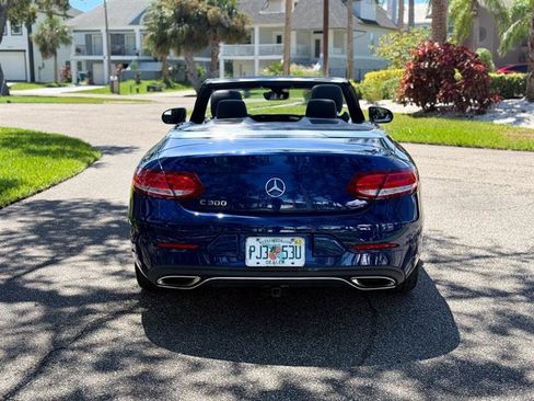 Used 2017 Mercedes-Benz C 300 Cabriolet image 4
