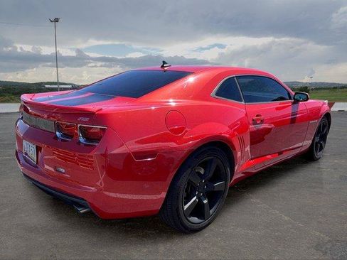 Used 2011 Chevrolet Camaro LT w/ RS Package RWD image 3