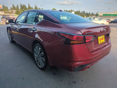 New 2025 Nissan Altima 2.5 SL image 3