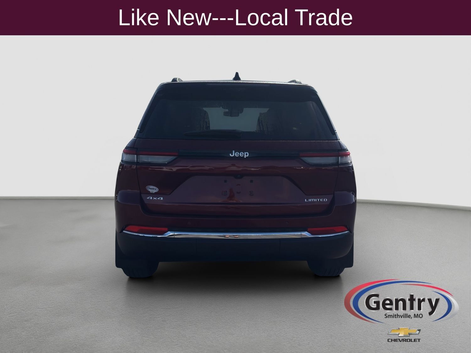 Used 2025 Jeep Grand Cherokee Limited w/ Luxury Tech Group II AWD/4WD image 5