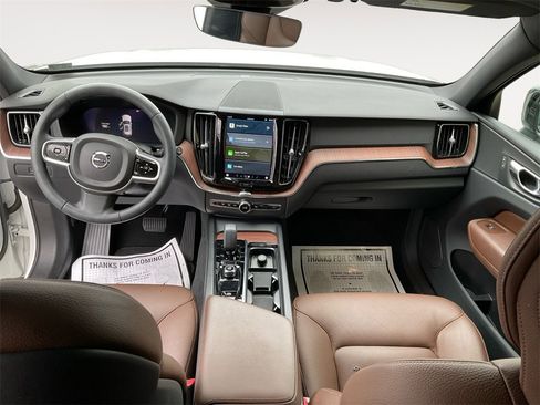 Certified 2023 Volvo XC60 B5 Plus w/ Climate Package image 10