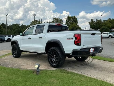 Used 2026 Chevrolet Colorado Trail Boss AWD/4WD image 5