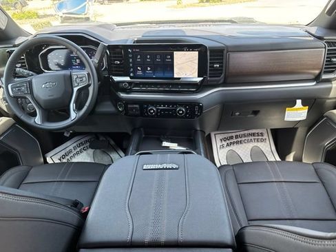 New 2026 Chevrolet Silverado 2500 High Country w/ Midnight Edition AWD/4WD image 18