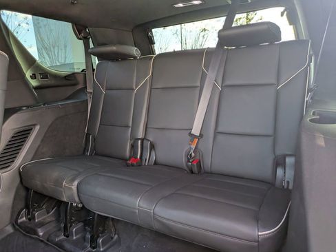 Used 2022 Cadillac Escalade Sport w/ Touring Package image 17