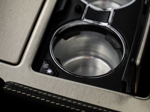 Used 2013 Cadillac Escalade Platinum AWD/4WD image 35