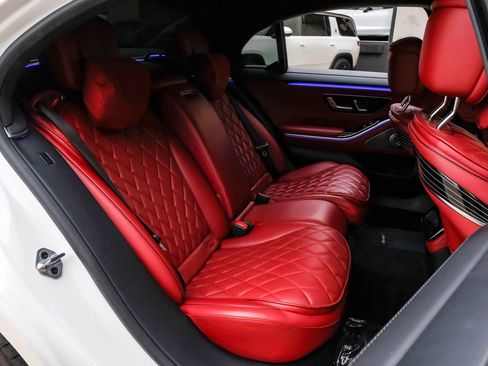 Used 2022 Mercedes-Benz S 580 4MATIC Sedan image 48