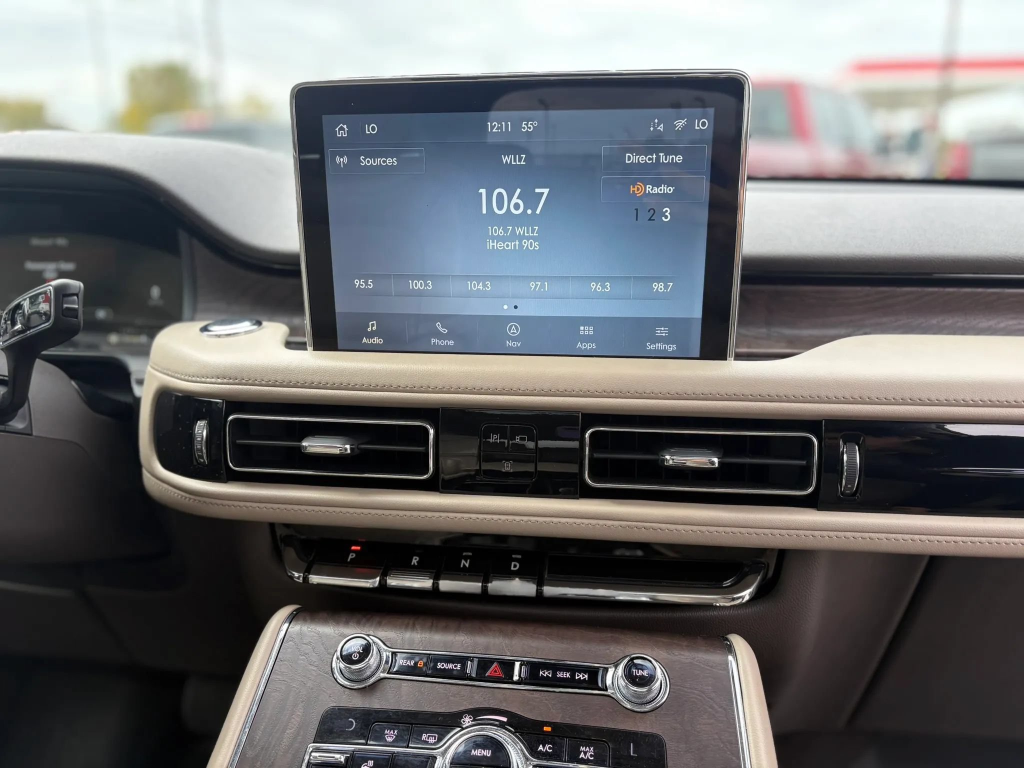 Used 2020 Lincoln Aviator Reserve w/ Equipment Group 202A AWD/4WD image 20