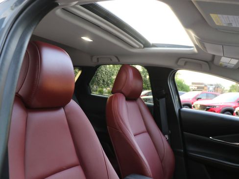 Certified 2024 MAZDA CX-30 AWD 2.5 S w/ Preferred Package image 7