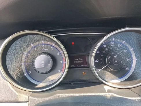 Used 2011 Hyundai Sonata GLS FWD image 17
