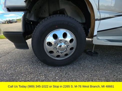 Used 2026 Ford E-450 and Econoline 450 Super Duty w/ Motorhome Prep Package RWD image 40