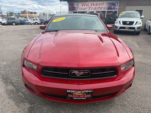 Used 2011 Ford Mustang Premium w/ 202A Rapid Spec Order Code RWD image 3