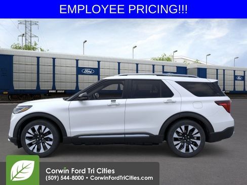 New 2026 Ford Explorer Platinum AWD/4WD image 4