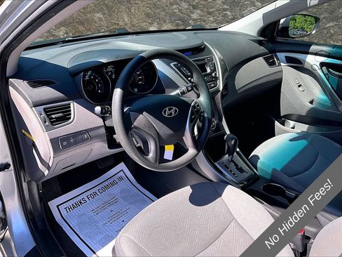 Used 2013 Hyundai Elantra GLS FWD image 11