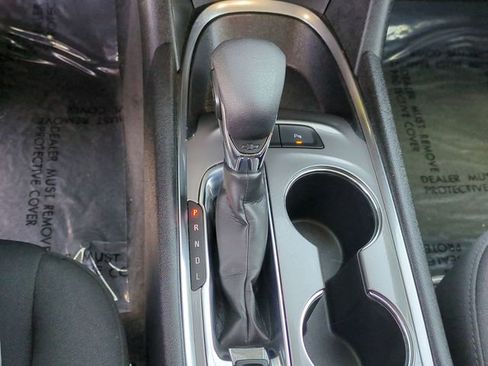 Used 2025 Chevrolet Malibu LT FWD image 19