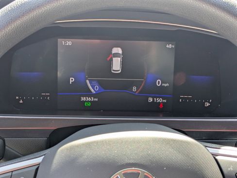 Used 2023 Volkswagen Tiguan S image 11