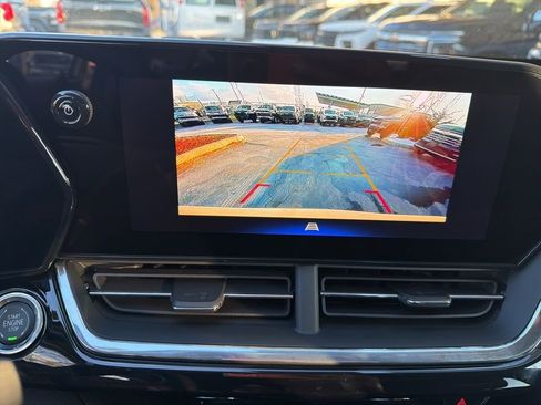 New 2026 Chevrolet Trax ACTIV w/ Sunroof Package image 18