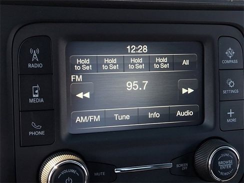 Used 2024 RAM 2500 Tradesman w/ Chrome Appearance Group image 14