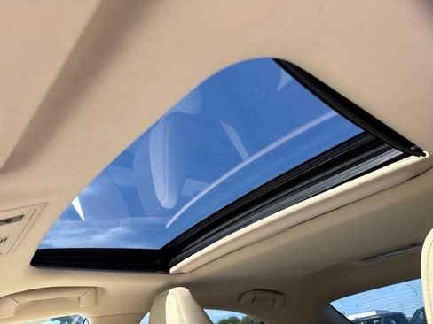 Used 2015 Lexus IS 250 w/ Navigation System Package RWD image 25