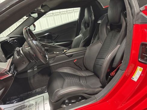 Used 2023 Chevrolet Corvette Z06 w/ Z07 Performance Package RWD image 19