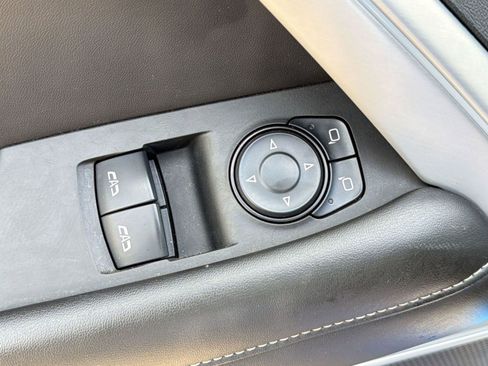 Used 2016 Chevrolet Camaro SS RWD image 22