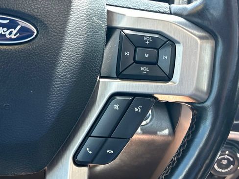 Used 2019 Ford F150 Platinum w/ Equipment Group 701A Luxury AWD/4WD image 27