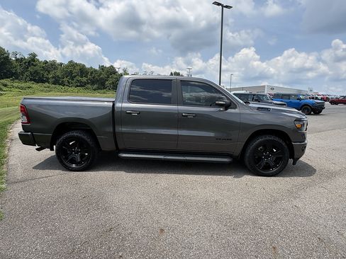 Used 2022 RAM 1500 Big Horn AWD/4WD image 6