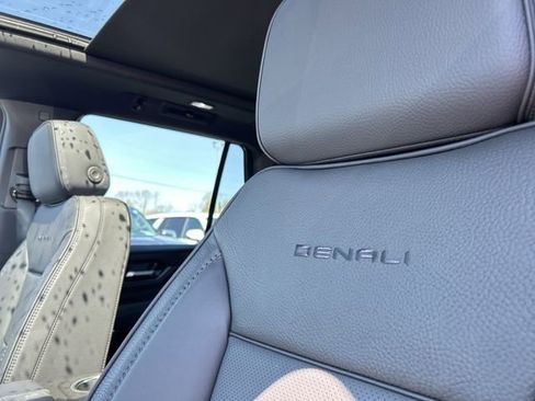 New 2026 GMC Yukon Denali AWD/4WD image 42