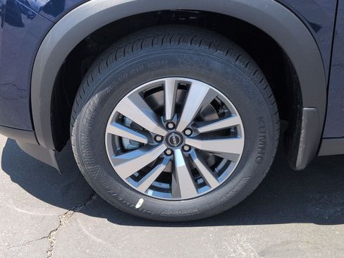 New 2026 Nissan Pathfinder SL AWD/4WD image 9