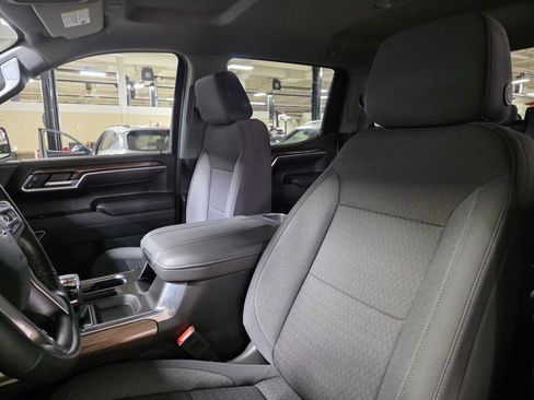 Used 2024 Chevrolet Silverado 1500 RST image 24