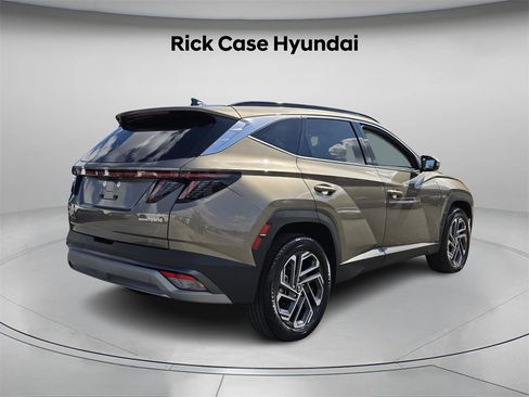 Certified 2025 Hyundai Tucson Limited image 8