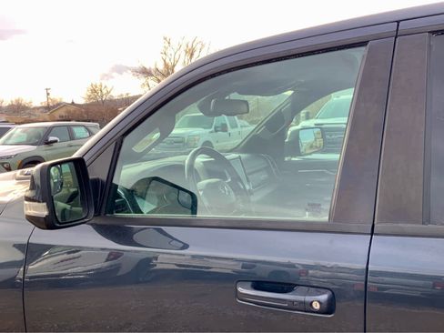 Used 2019 RAM 1500 Laramie image 13