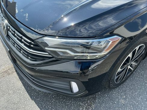 Certified 2024 Volkswagen Jetta Sport FWD image 30