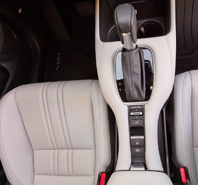 Used 2026 Honda HR-V EX-L image 30