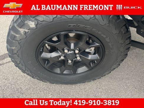 Used 2021 Jeep Gladiator Sport AWD/4WD image 27