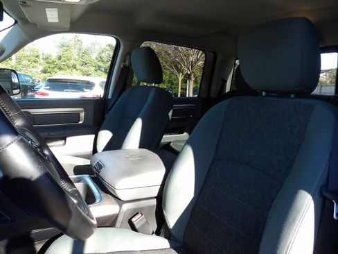 Used 2016 RAM 1500 Big Horn image 11