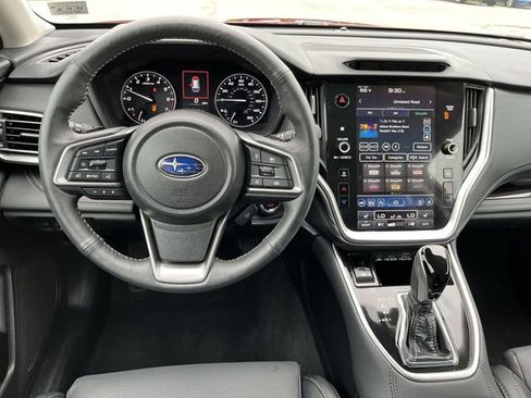 Used 2025 Subaru Outback Limited AWD/4WD image 13