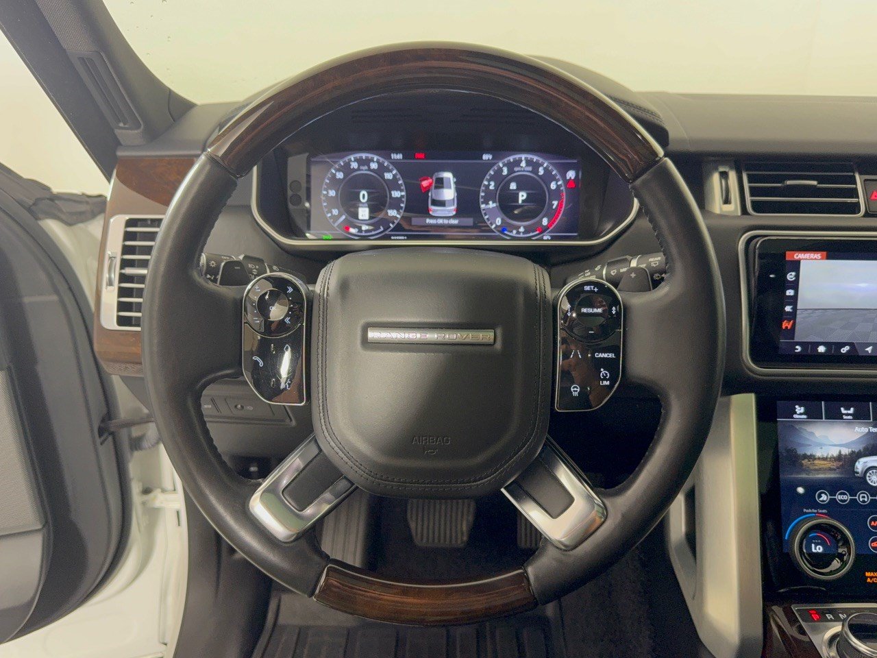 Used 2020 Land Rover Range Rover HSE AWD/4WD image 10