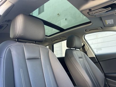 Used 2023 Audi A4 2.0T allroad Premium w/ Convenience Package image 17